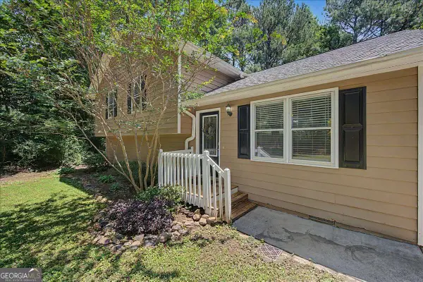 558 NE Peeples Valley Road, Cartersville, GA 30121