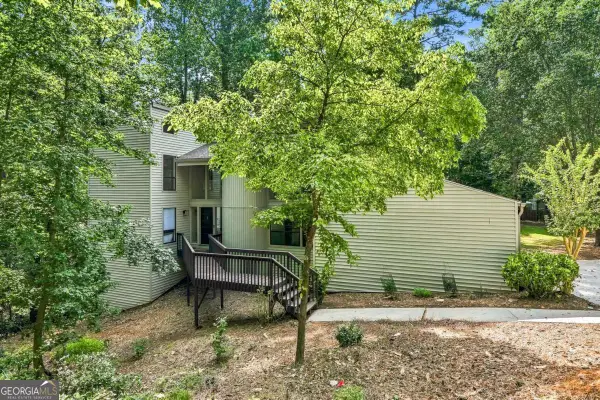 8810 N Mount Drive, Alpharetta, GA 30022