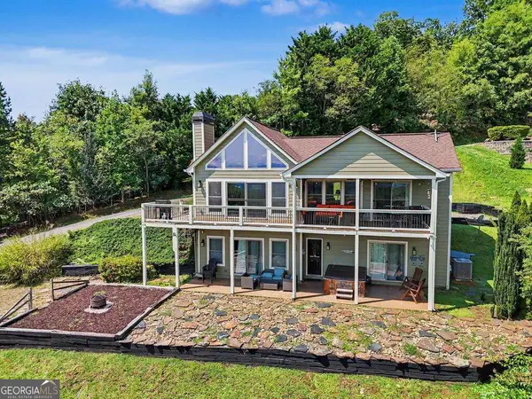 575 Longview Drive, Hayesville, NC 28904