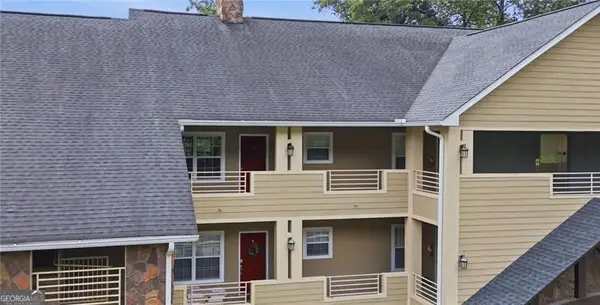 92 Gleneagle Court #302B, Clayton, GA 30525