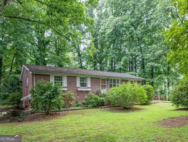 442 Stonewood Drive, Stone Mountain, GA 30087 - #1