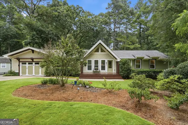2945 Lakeside Drive, Cumming, GA 30041
