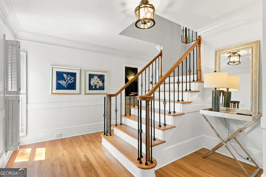 7680 Dunvegan Close, Sandy Springs, GA 30350 - #3