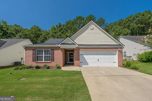 912 Village View Circle, Loganville, GA 30052
