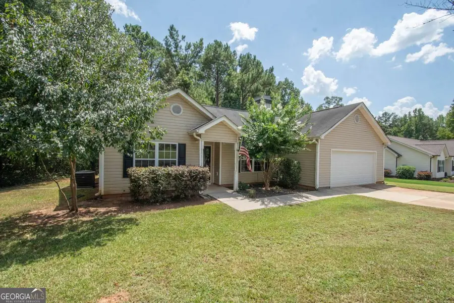 10 Walton Woods Court, Newnan, GA 30263 - #2