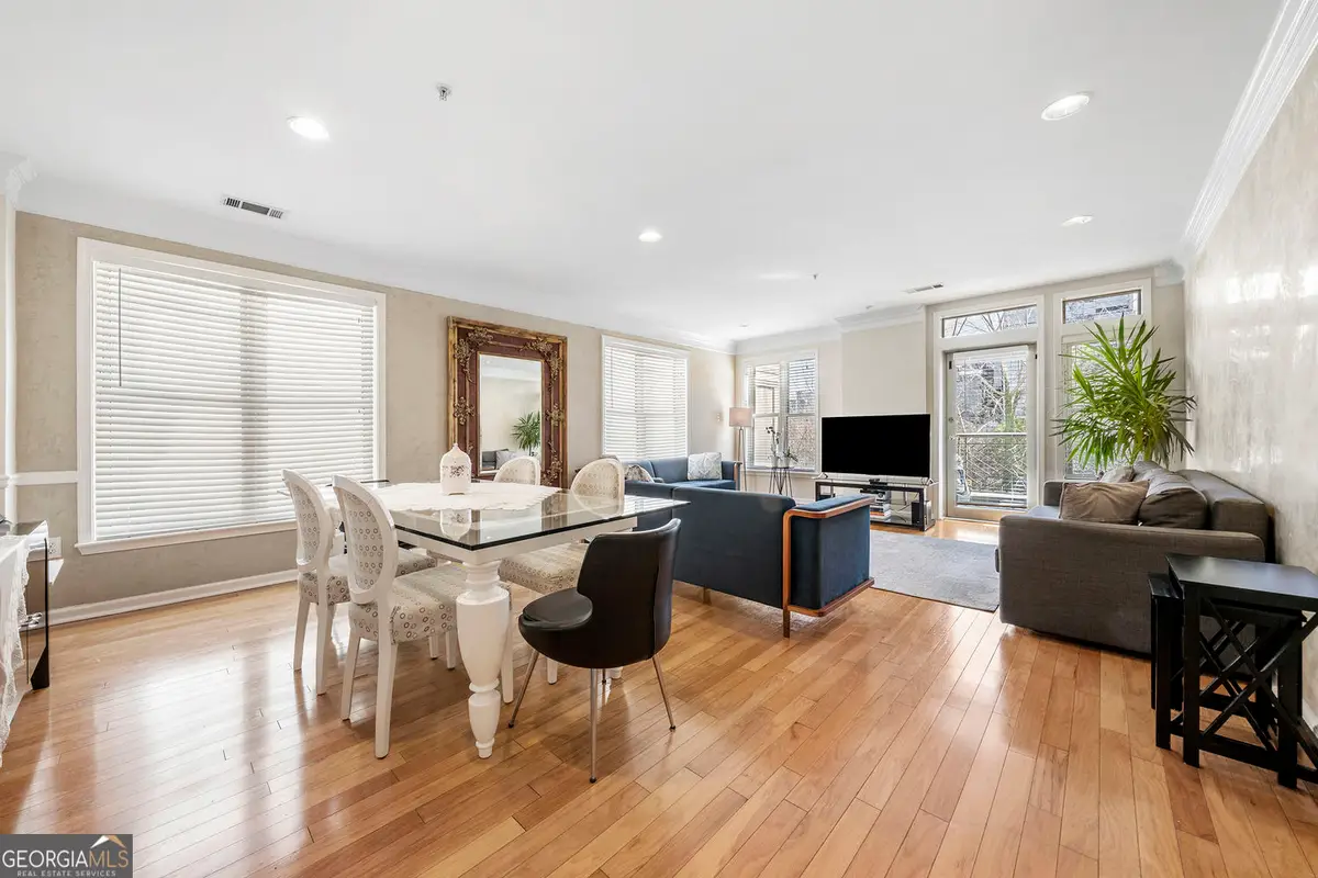 3334 Peachtree Road Ne #112, Atlanta, GA 30326 - #1