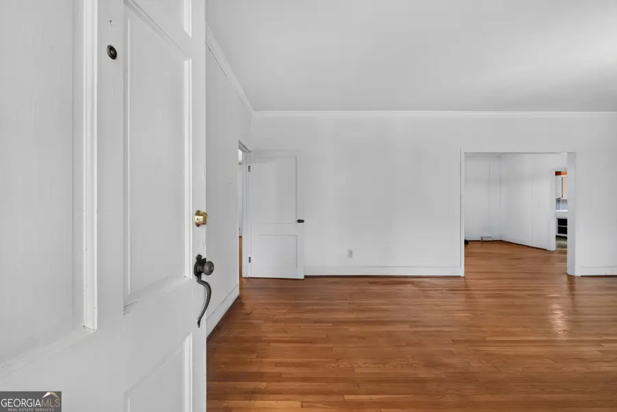 365 W Johnston Street, Forsyth, GA 31029 - #3