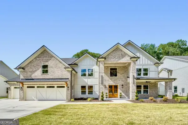 942 Cooper Road, Grayson, GA 30017