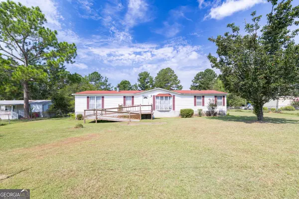 294 Pebble Hill Circle, Sylvester, GA 31791