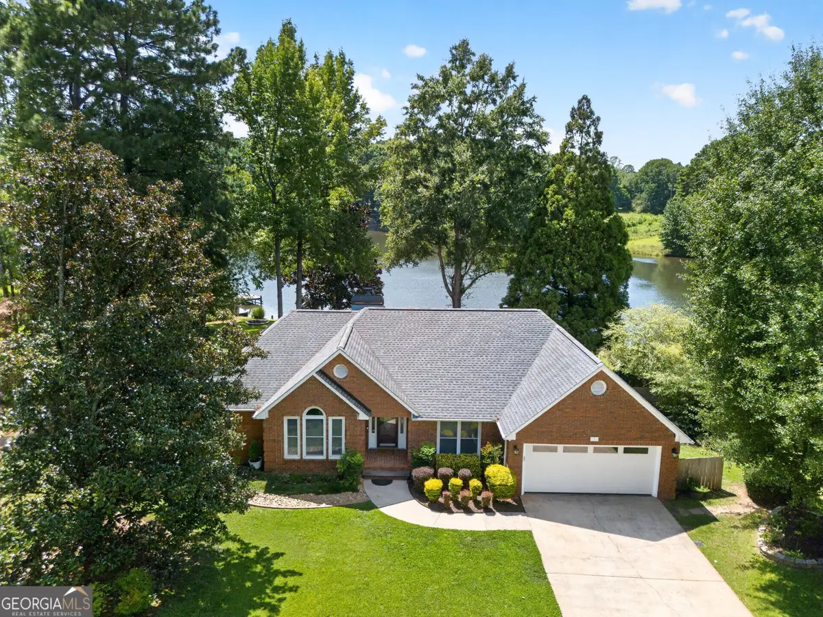 135 Southfield Drive, Newnan, GA 30265 - #1