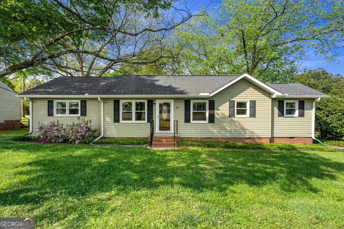 810 Benson Street, Hartwell, GA 30643 - #1