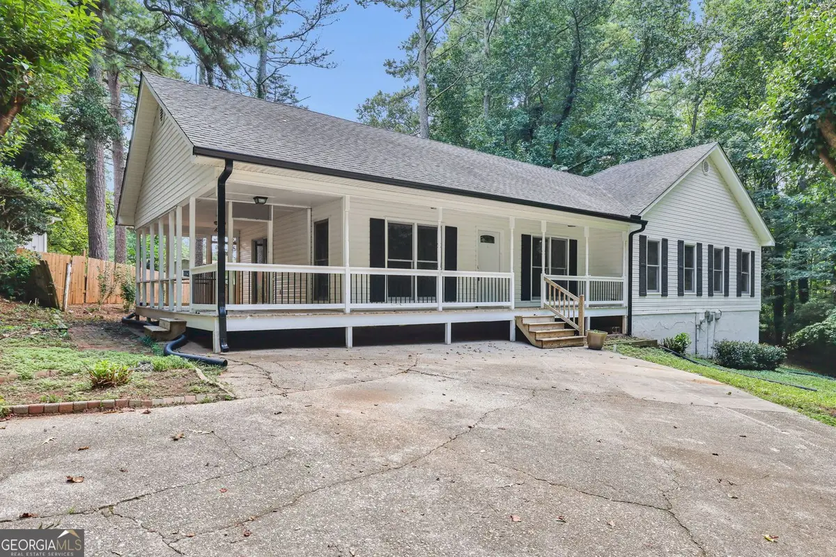 424 Sherwood Drive, Woodstock, GA 30188 - #1