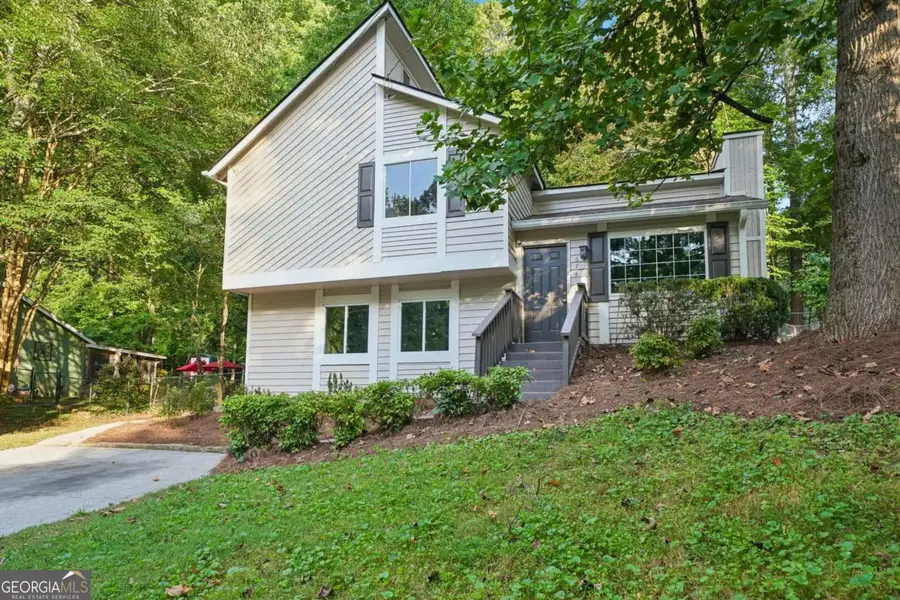 674 Inland Way Nw, Lilburn, GA 30047 - #2