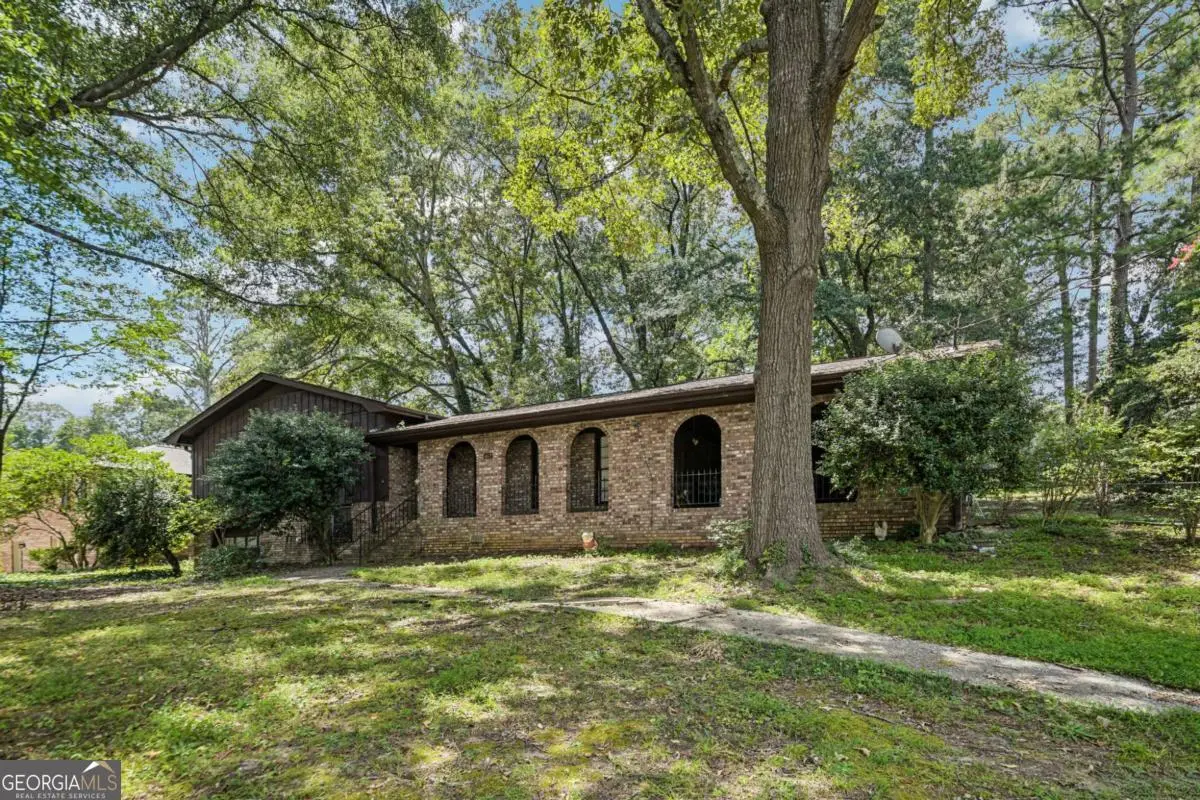 667 Kingswood Court, Lithia Springs, GA 30122 - #1