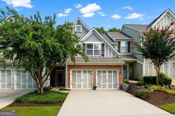 310 Stream Side Pass, Woodstock, GA 30188
