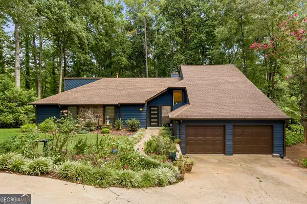 1115 Lake Drive, Roswell, GA 30075