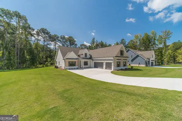 897 Bessie Court, Loganville, GA 30052