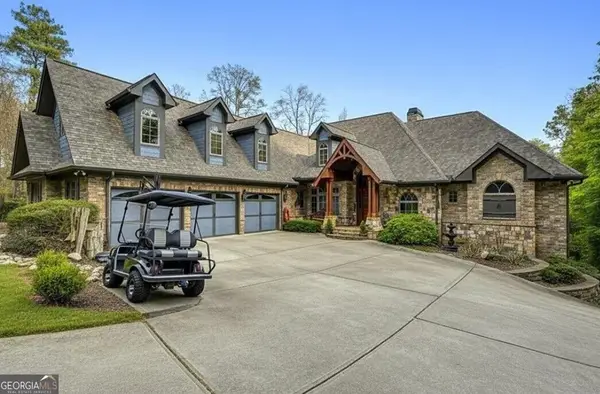 6427 Point Twenty Two, Gainesville, GA 30506