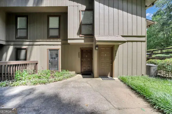 2602 Cumberland Court Se, Smyrna, GA 30080