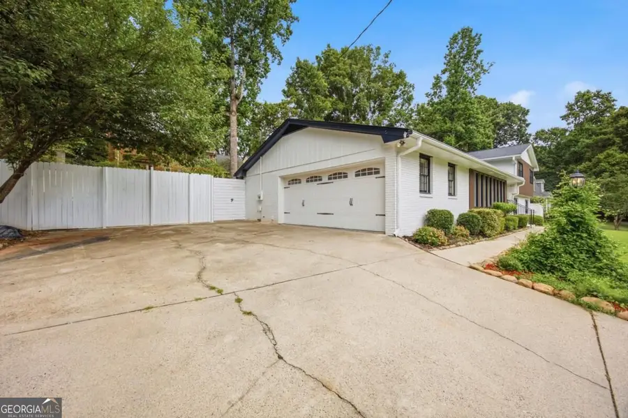 2220 Spring Mill Cove, Dunwoody, GA 30338 - #2
