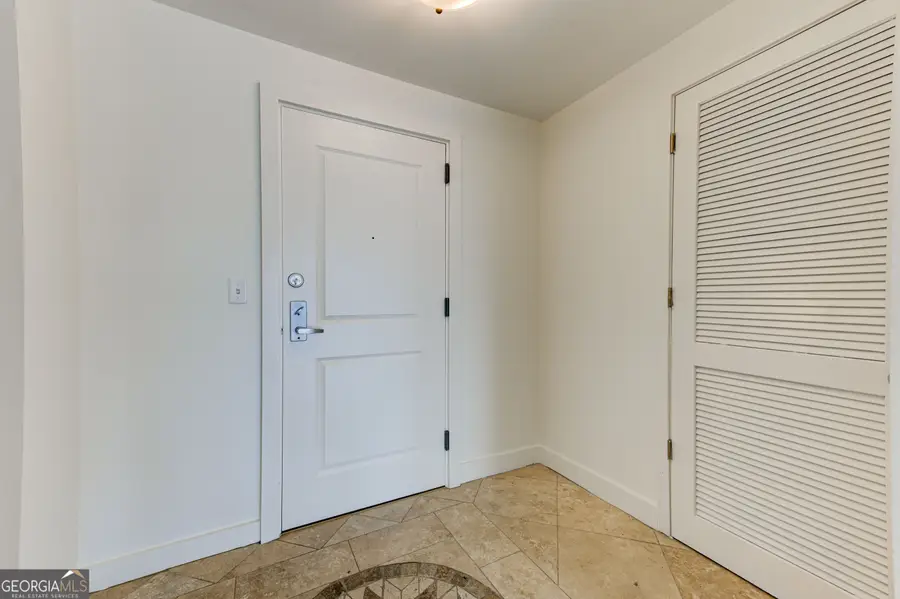 3338 Peachtree Road Ne #APT 2006, Atlanta, GA 30326 - #3