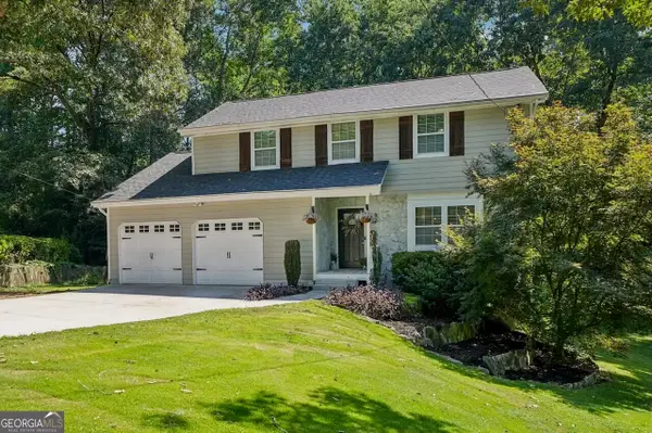 1888 Bent Willow Court Sw, Lilburn, GA 30047
