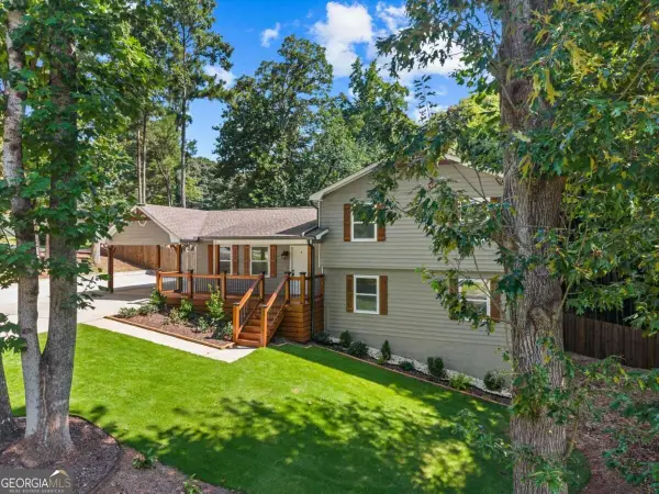 492 Rustic Ridge Circle, Lawrenceville, GA 30043