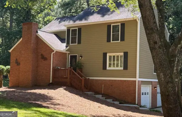 2369 North Forest Drive, Marietta, GA 30062