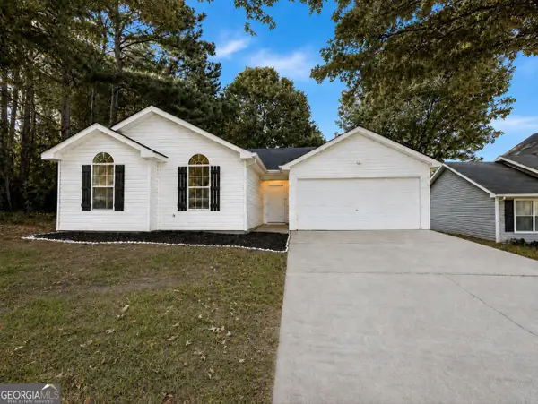 2490 Rambling Way, Lithonia, GA 30058
