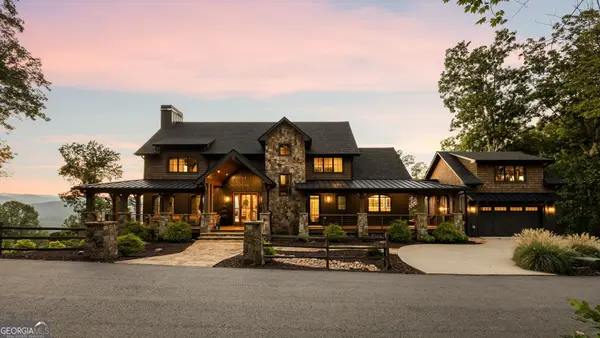 684 Overlook Drive, Blue Ridge, GA 30513