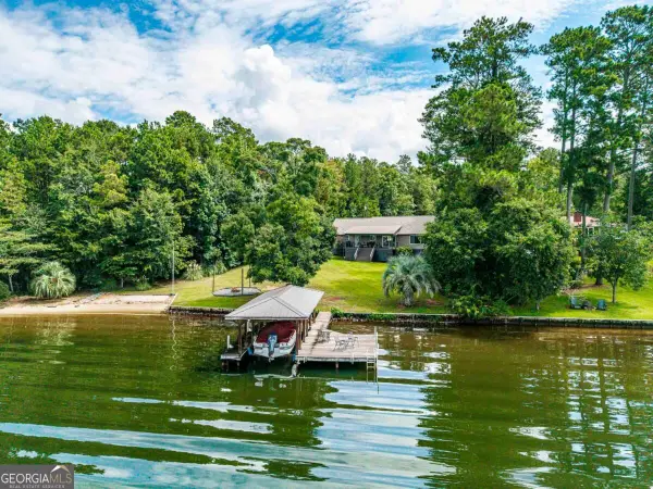 132 Island Drive, Milledgeville, GA 31061