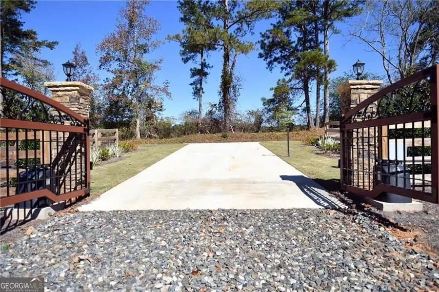 352 Mulberry Road, Winder, GA 30680 - #3