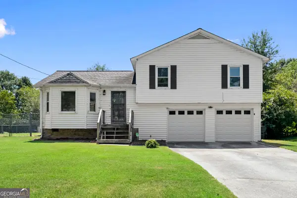 1560 Rose Garden Lane, Loganville, GA 30052