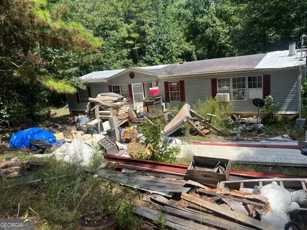 393 Robert Taylor Road, Lagrange, GA 30240