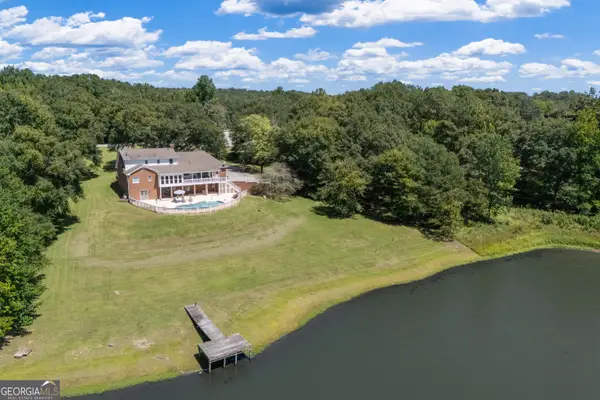 245 Pine Knott Road, Fayetteville, GA 30214