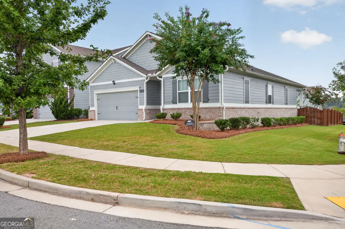 6750 Star Gaze Court, Flowery Branch, GA 30542 - #1