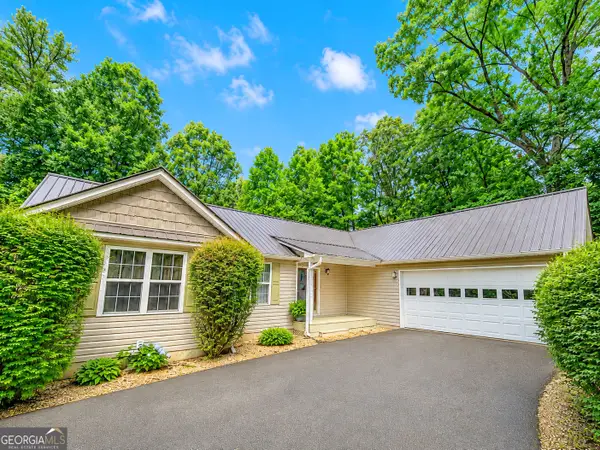 97 Tradewinds Road, Cleveland, GA 30528