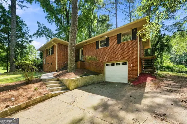 128 Dickson Court, Marietta, GA 30066