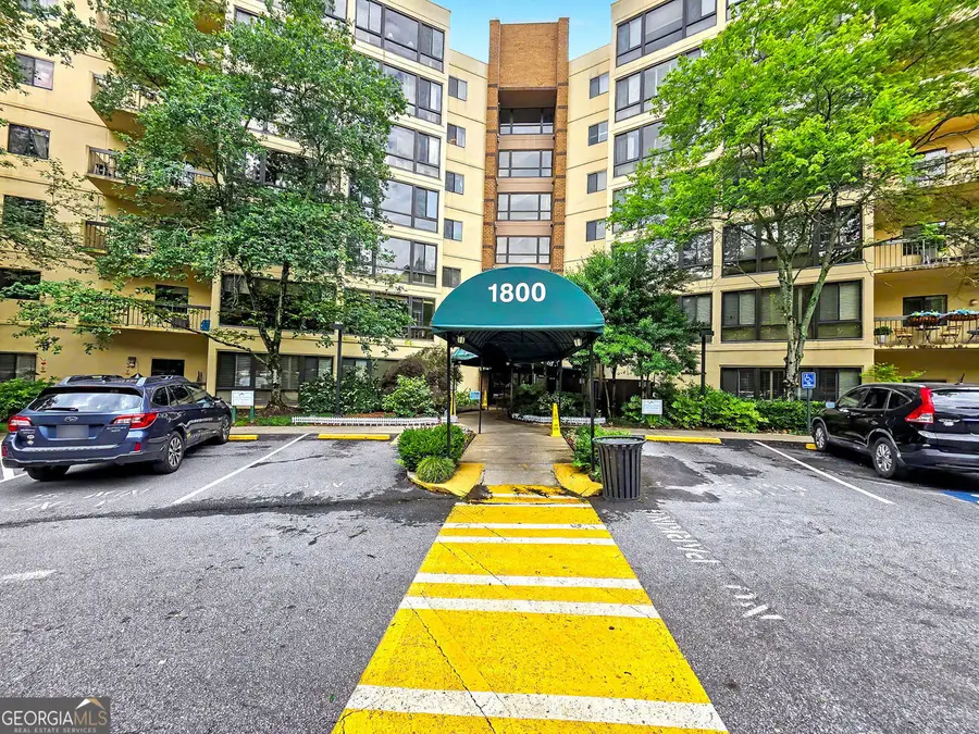1800 Clairmont Lake #301, Decatur, GA 30033 - #2