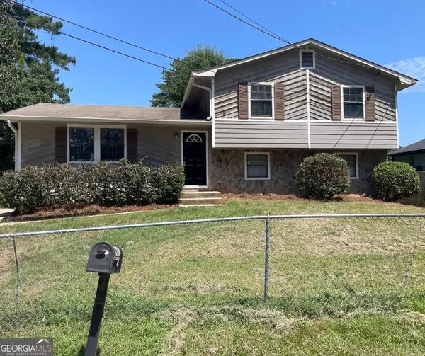 6077 Cherokee Valley Terrace, Lithonia, GA 30058
