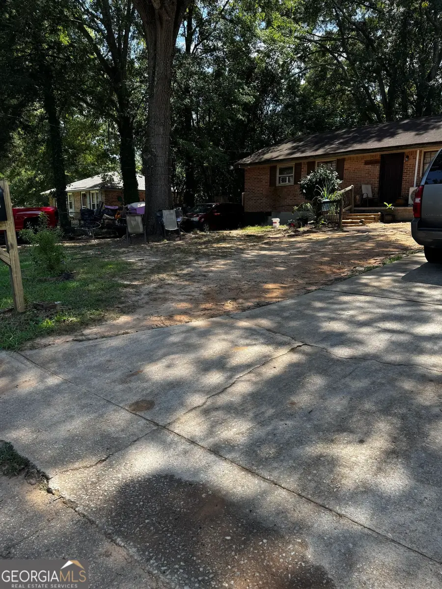 301 Essex Drive, Jonesboro, GA 30238 - #2