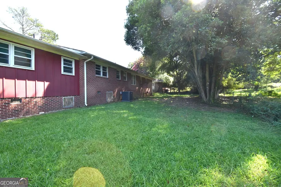 163 Third Street, Lavonia, GA 30553 - #3