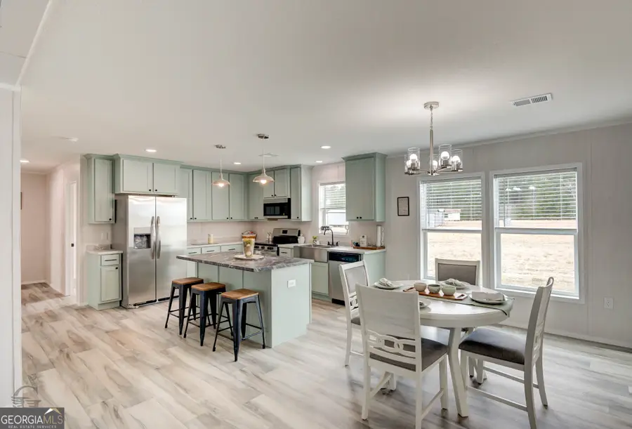 109 Stewart Avenue Ne, Milledgeville, GA 31061 - #3