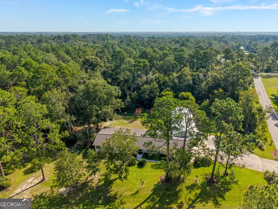 614 N Victory Drive, Lyons, GA 30436 - #3