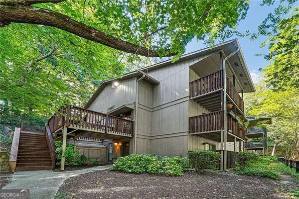 2709 Cumberland Court Se, Smyrna, GA 30080