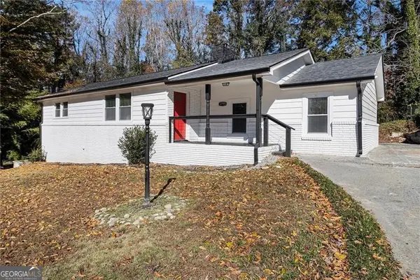 3795 King Edward Trail Sw, Atlanta, GA 30331