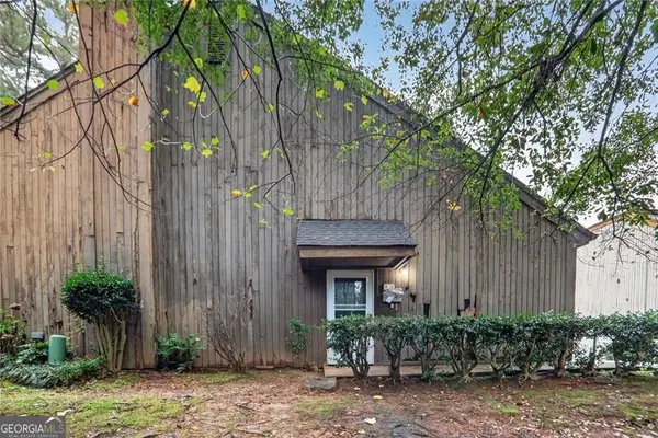 43 Willowick Court, Lithonia, GA 30038