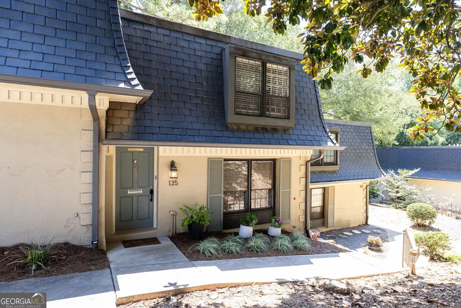 135 Woodmere Square Nw, Atlanta, GA 30327 - #2