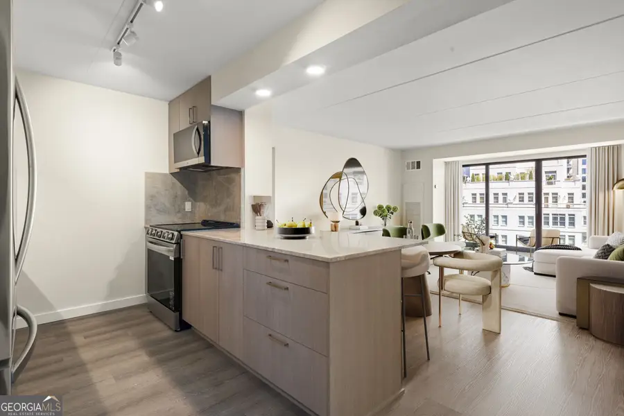 2460 Peachtree Road Ne #1409, Atlanta, GA 30305 - #2