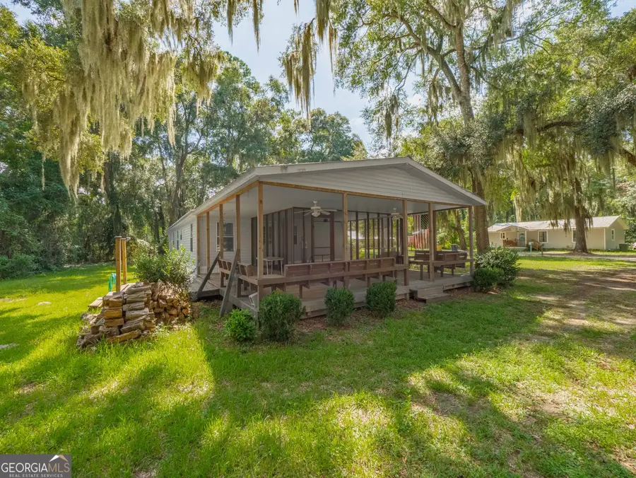 1042 Live Oak Lane Ne, Townsend, GA 31331 - #3
